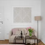 Best Central 2-Br Suite 200 M From Central Station With Parking On Site